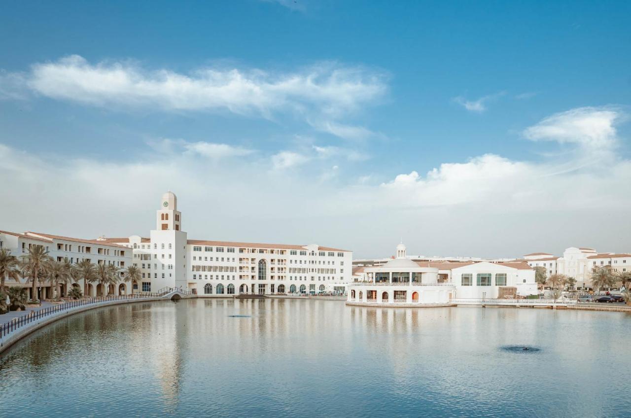 Millennium Lakeview Hotel Formerly Copthorne Lakeview Hotel Dubai Dış mekan fotoğraf