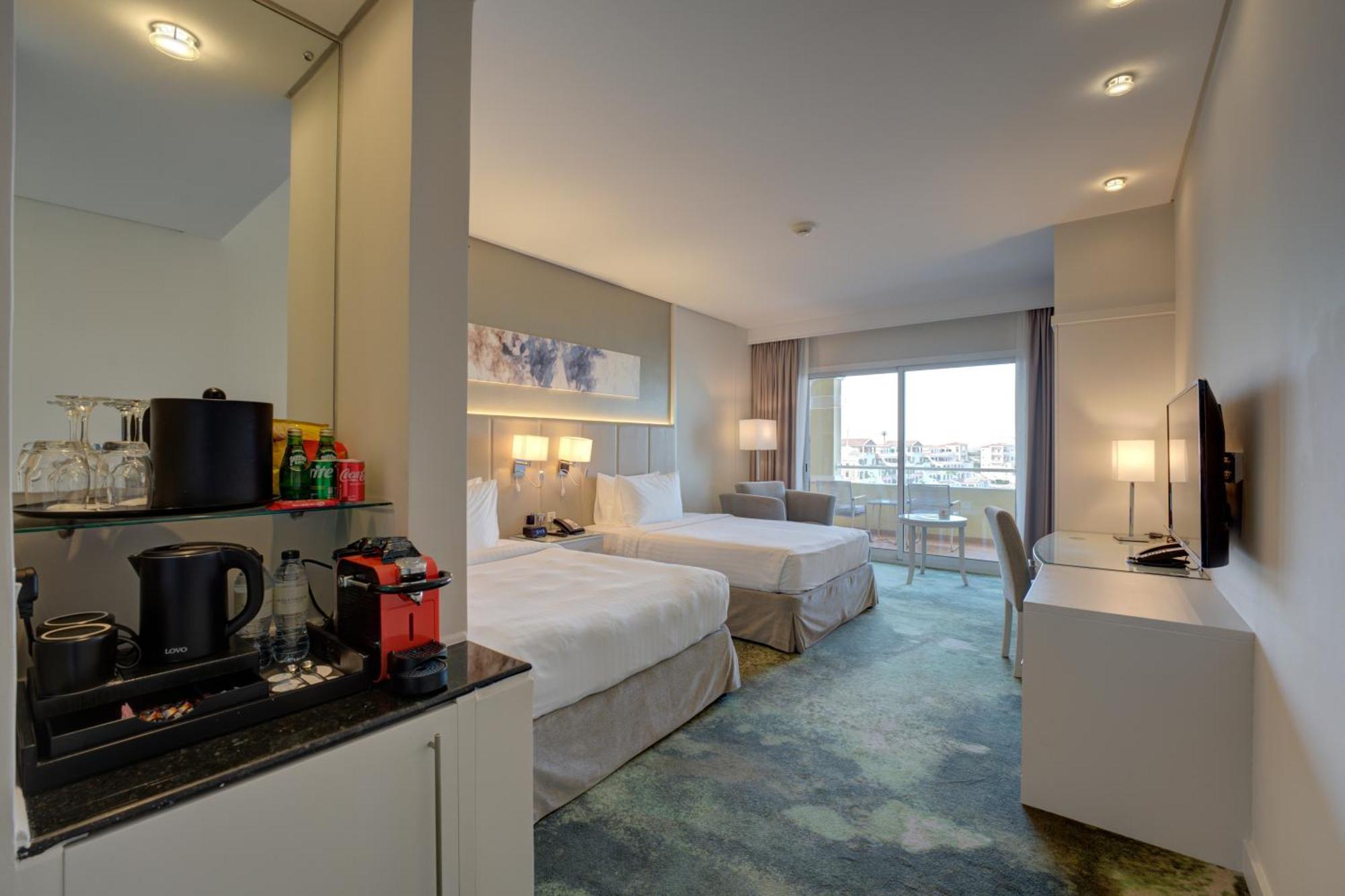 Millennium Lakeview Hotel Formerly Copthorne Lakeview Hotel Dubai Dış mekan fotoğraf