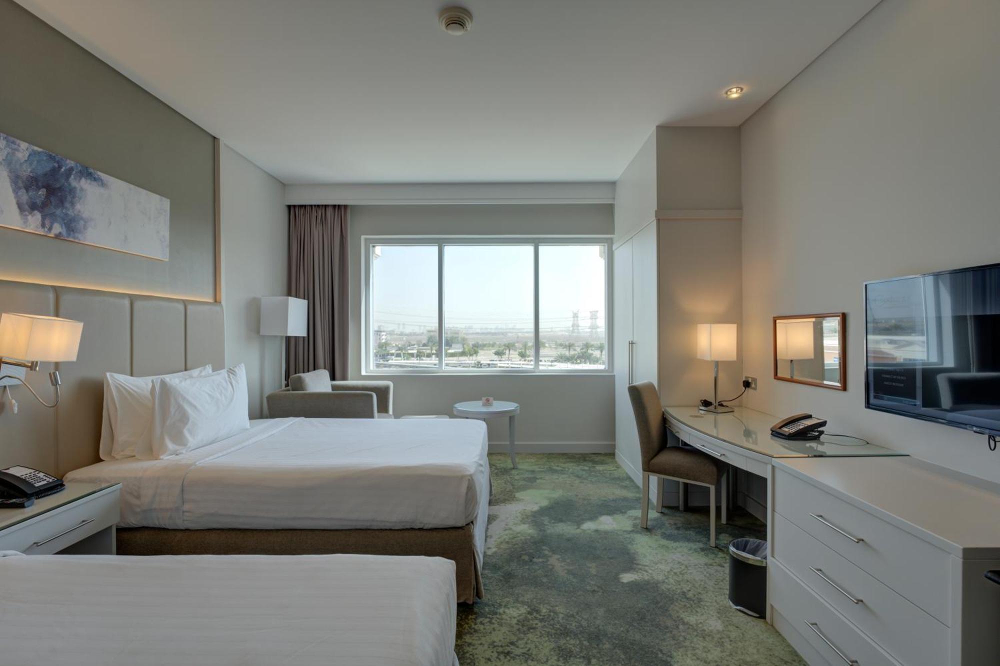 Millennium Lakeview Hotel Formerly Copthorne Lakeview Hotel Dubai Dış mekan fotoğraf